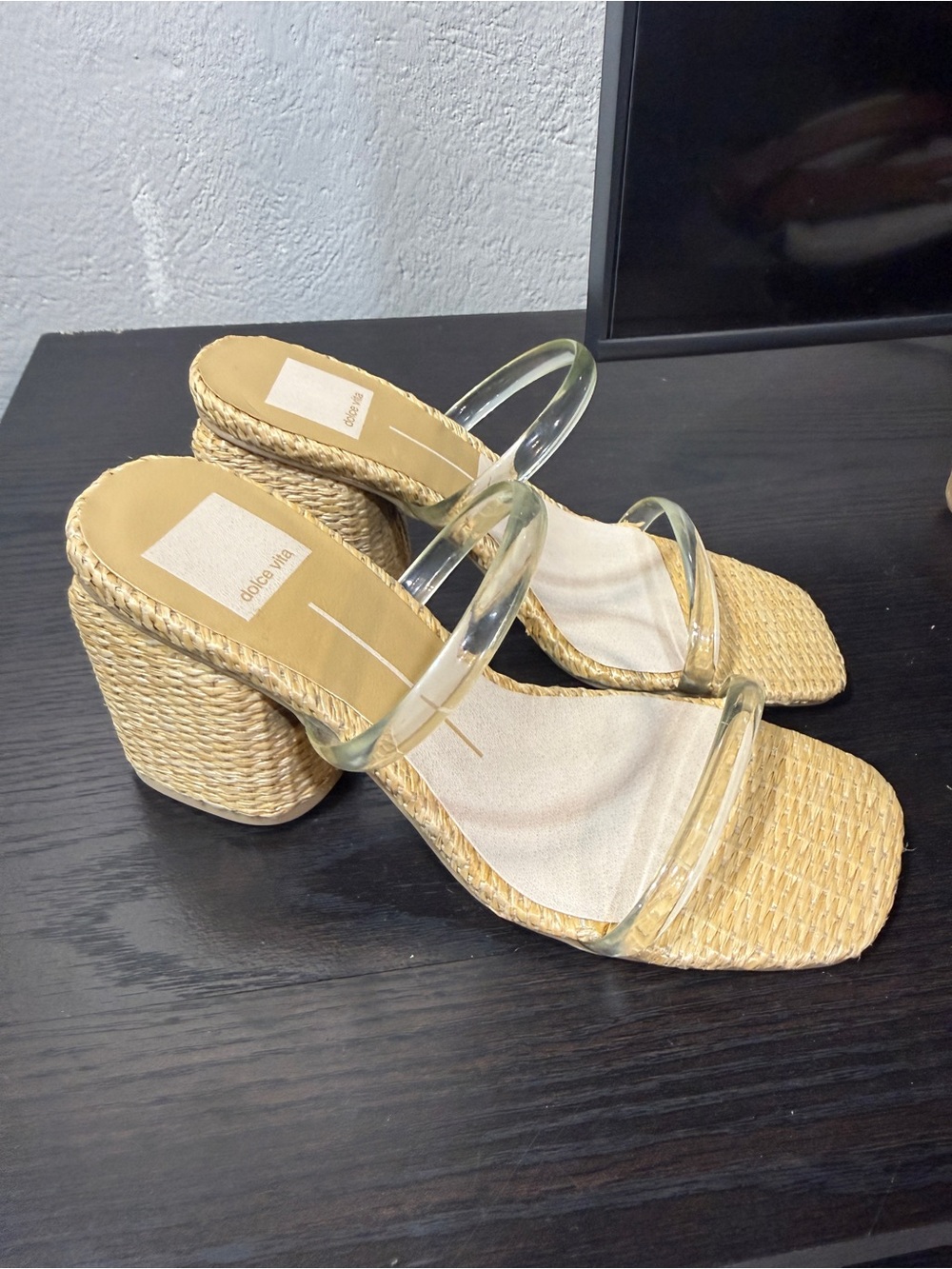 Dolce Vita Raffia Clear Strap Block Heel Sandals Size 6.5 Neutral Resort Chic - Picture 6 of 8